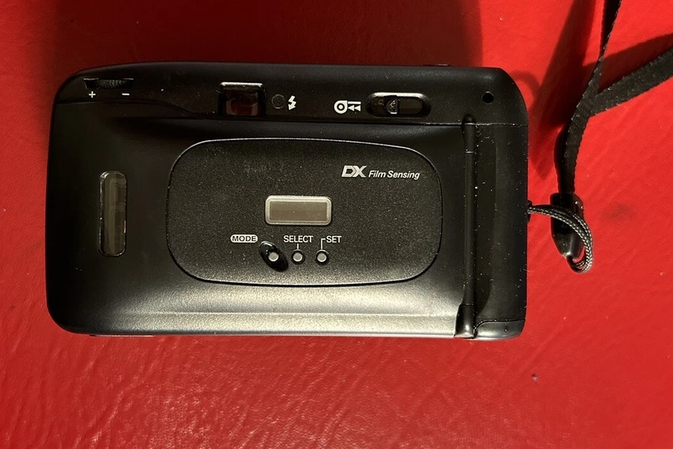 Polaroid 3000AF Panoramic 35mm Film Point & Shoot Camera Vintage TESTED - Image 3 of 4