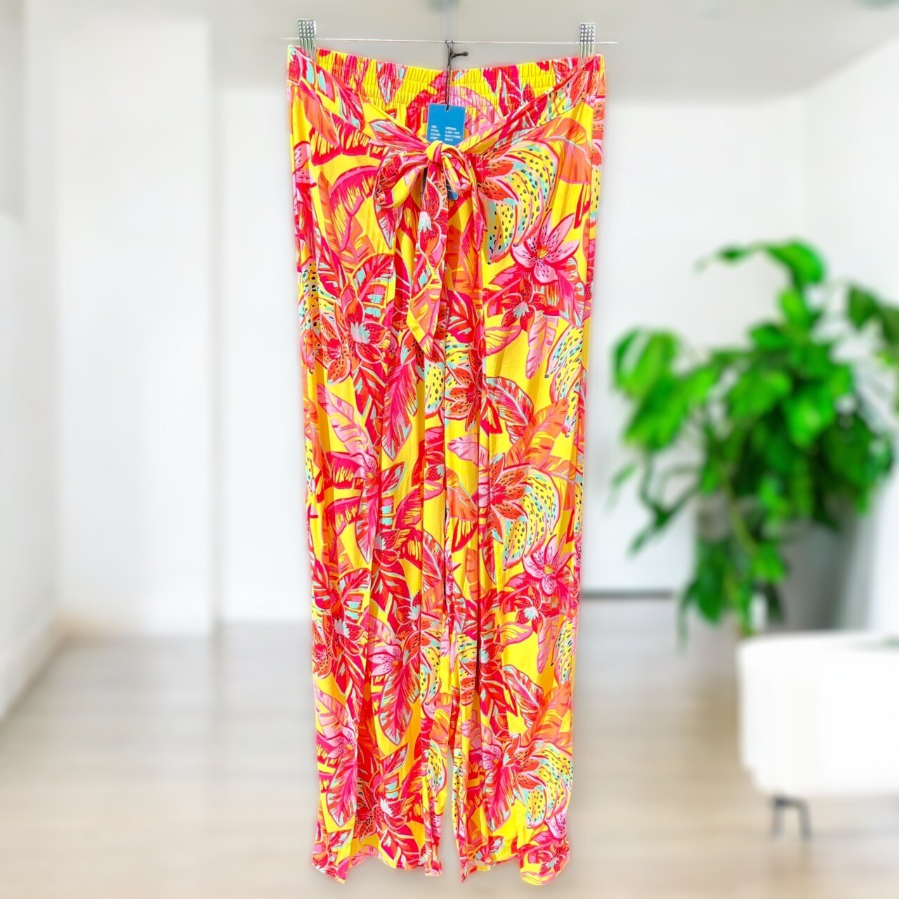 Caribbean Joe NWT Floral Palazzo Wide Leg Pants Yellow Pink Coverup Size Medium