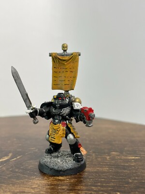 Warhammer 40k black templars custom banner bearer magnetic arms first born 1086 