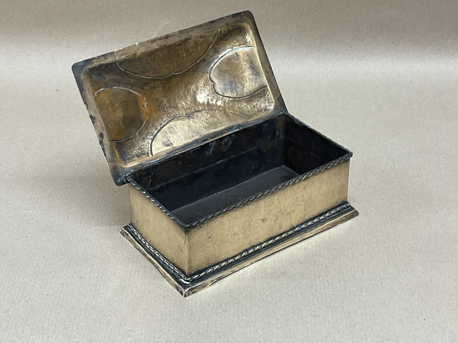 Picture 3 of 7