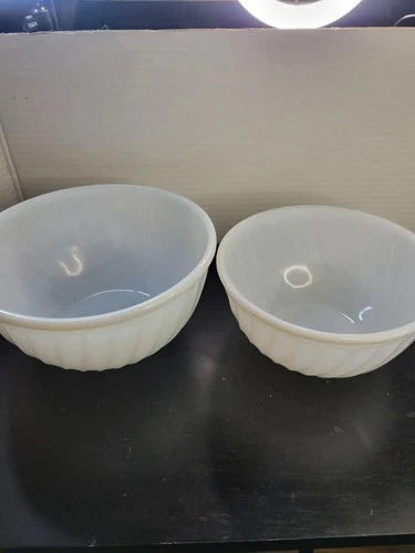 2 Vintage Fire King Swirl Ivory 9" and 8" Glass Mixing Bowls