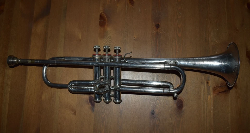 Schöne B-Trompete Weltklang mit Mundstück, vintage - Bild 2 von 4