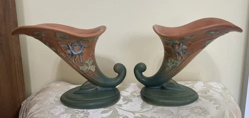 Vintage Old Roseville Cornucopia Vases Pair 149-6 Columbine