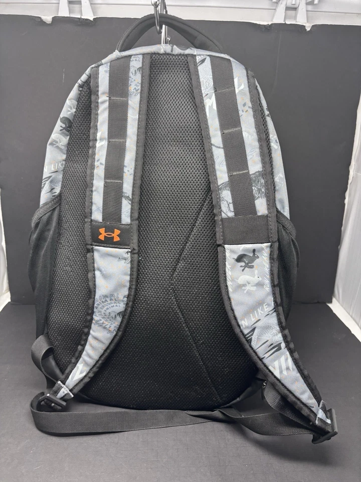 Mochila Under Armour Hustle 5.0 1361176 020 gris/naranja corre como un animal Foto 2 de 4