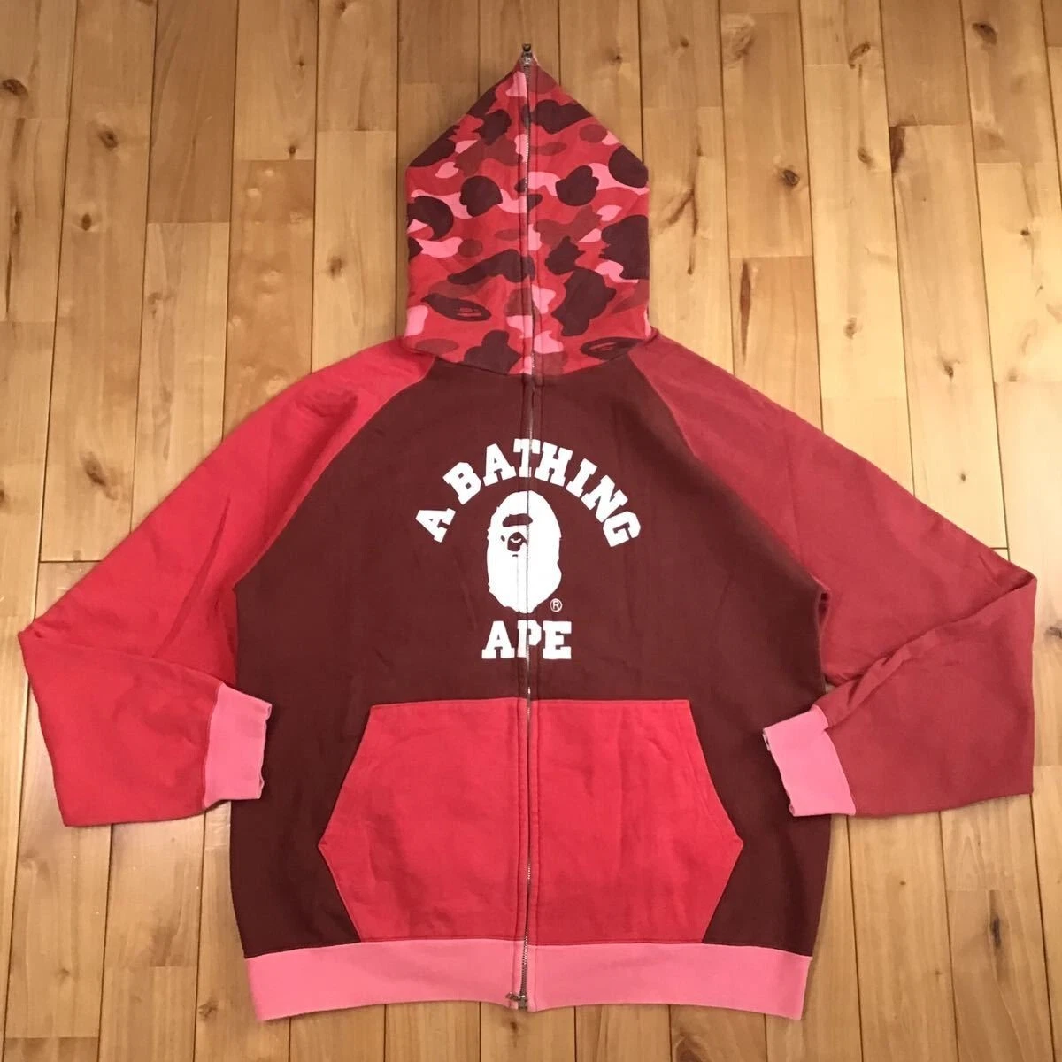 BAPE pharrell camo college logo full zip hoodie red camo A Bathing Ape Size  L