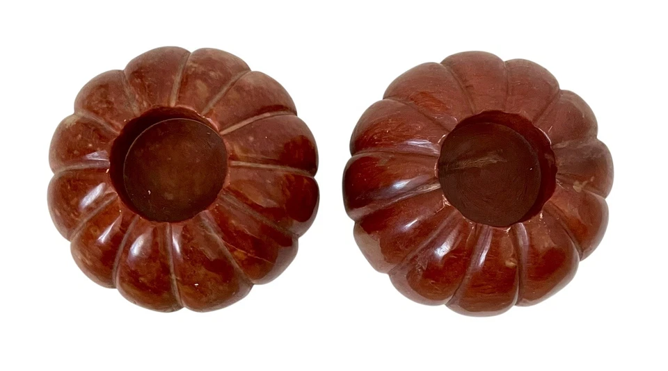 Набор из 2 мраморных тыквенных или рифленых чайных подсвечников Crate & Barrel - Изображение 3 из 4