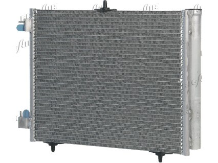Condenseur de climatisation FRIGAIR 0803.3012 pour Peugeot 207 Berline et Camionnette