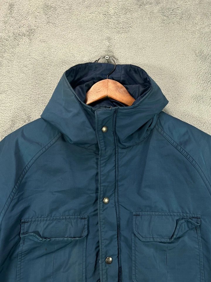 Casaco Parka Vintage WOOLRICH Mountain Parka Flanela Forrado de Lã Capuz Médio EUA 80 - Imagem 2 de 4