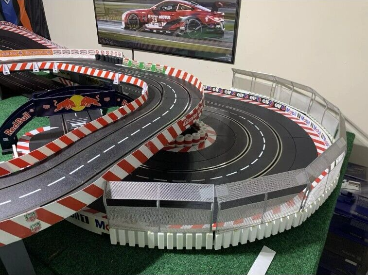 Scalextric Roc Layout Slot Car Track Fencing, Barrier Fence 1:32,