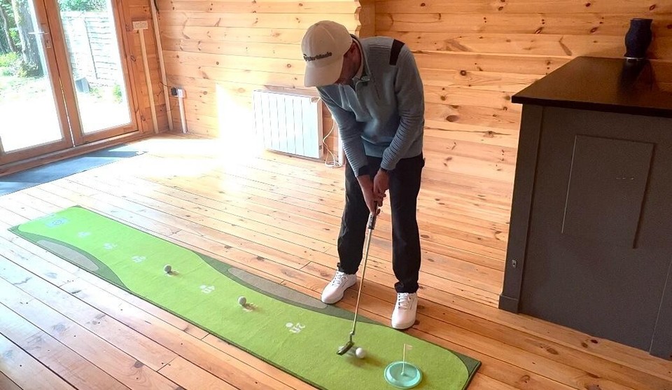 10ft PUTTING GOLF MAT W/ SILICONE HOLE eBay