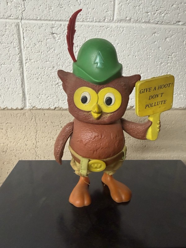 Don’t Pollute Owl
