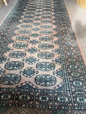 Antique rug 100% wool made in Pakistan used but fab condition