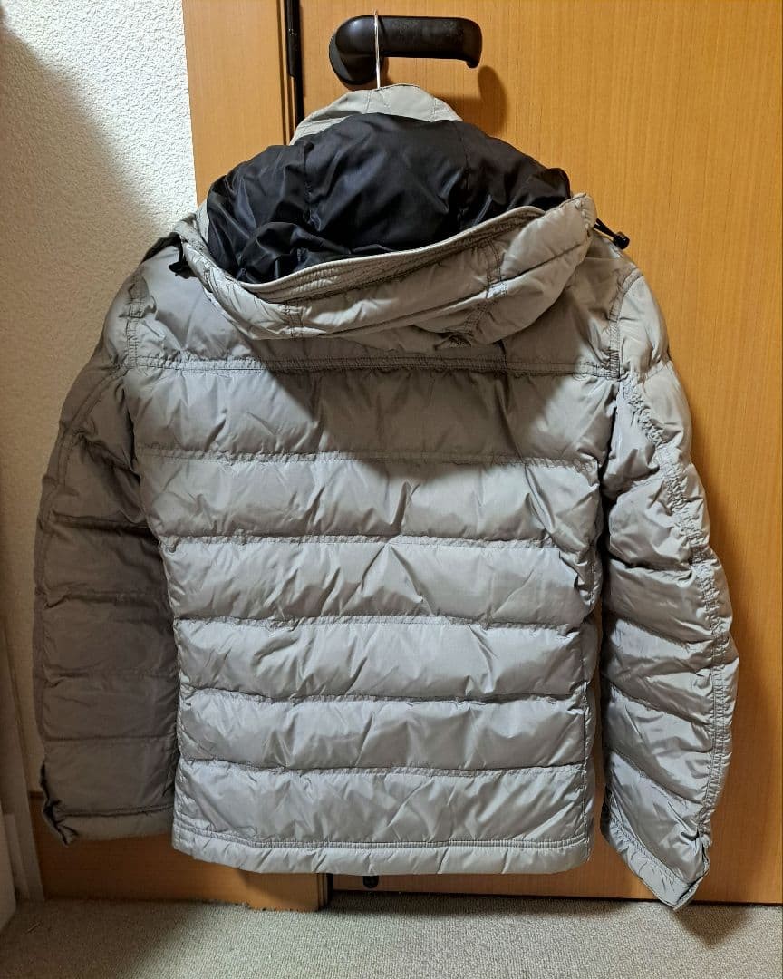 BURBERRY BLACK LABEL Down Jacket Size M Silver Gray From Japan thumbnail 6