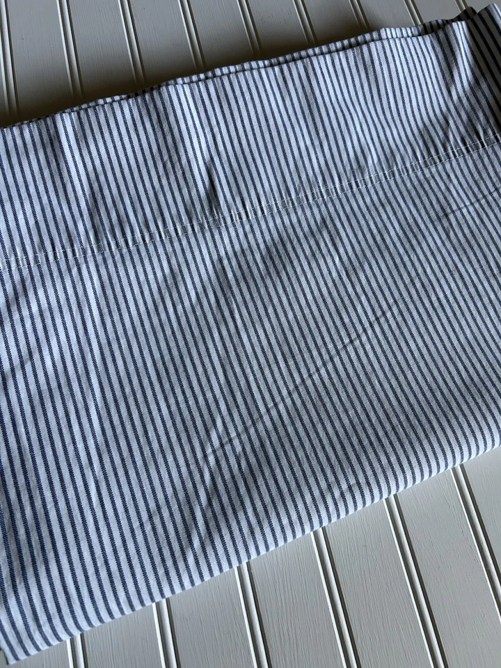Tommy Hilfiger Blue White Pin Stripe Oxford Nautical Preppy Flat Sheet Twin - Image 3 of 4