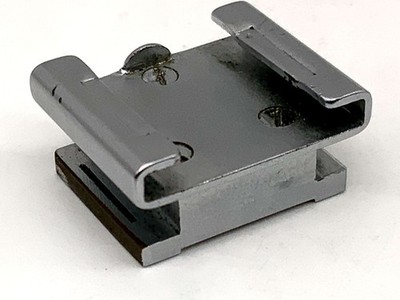 Leitz Leica Hotshoe Extension ZIOOQ 53-027 Hot Shoe Blitzadapter