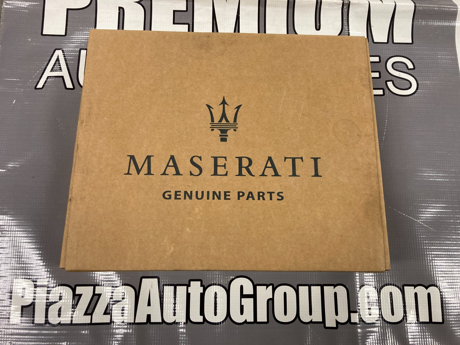 OEM Maserati Additional (Third) Stop Light, 203525