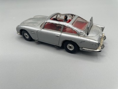 Corgi James Bond 007 Aston Martin DB5 Vintage Damaged | eBay