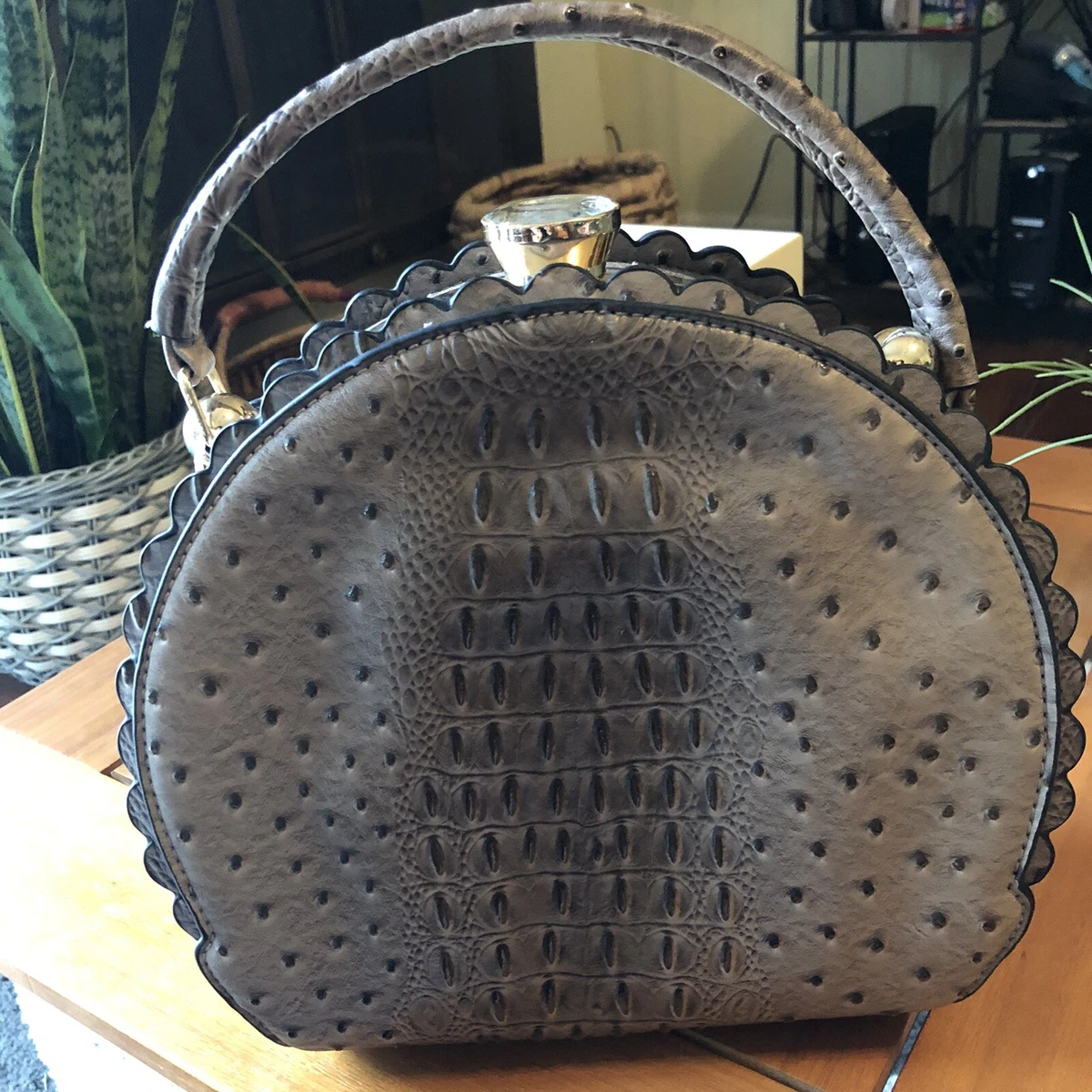 Alyssa handbags 2025 wholesale