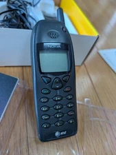 Nokia 6160 w 2 Batteries, Charger, Accessories, Materials
