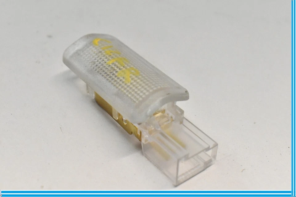 2006-2011 MERCEDES ML350 W164 FRONT RIGHT INTERIOR DOOR COURTESY LIGHT LAMP OEM - Image 3 of 4