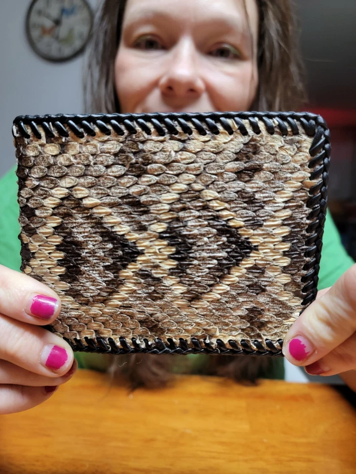 Eastern Rattlesnake Skin Wallet Men Billfold Slim Pocket NEW Authentic hand lace - Image 4 of 4