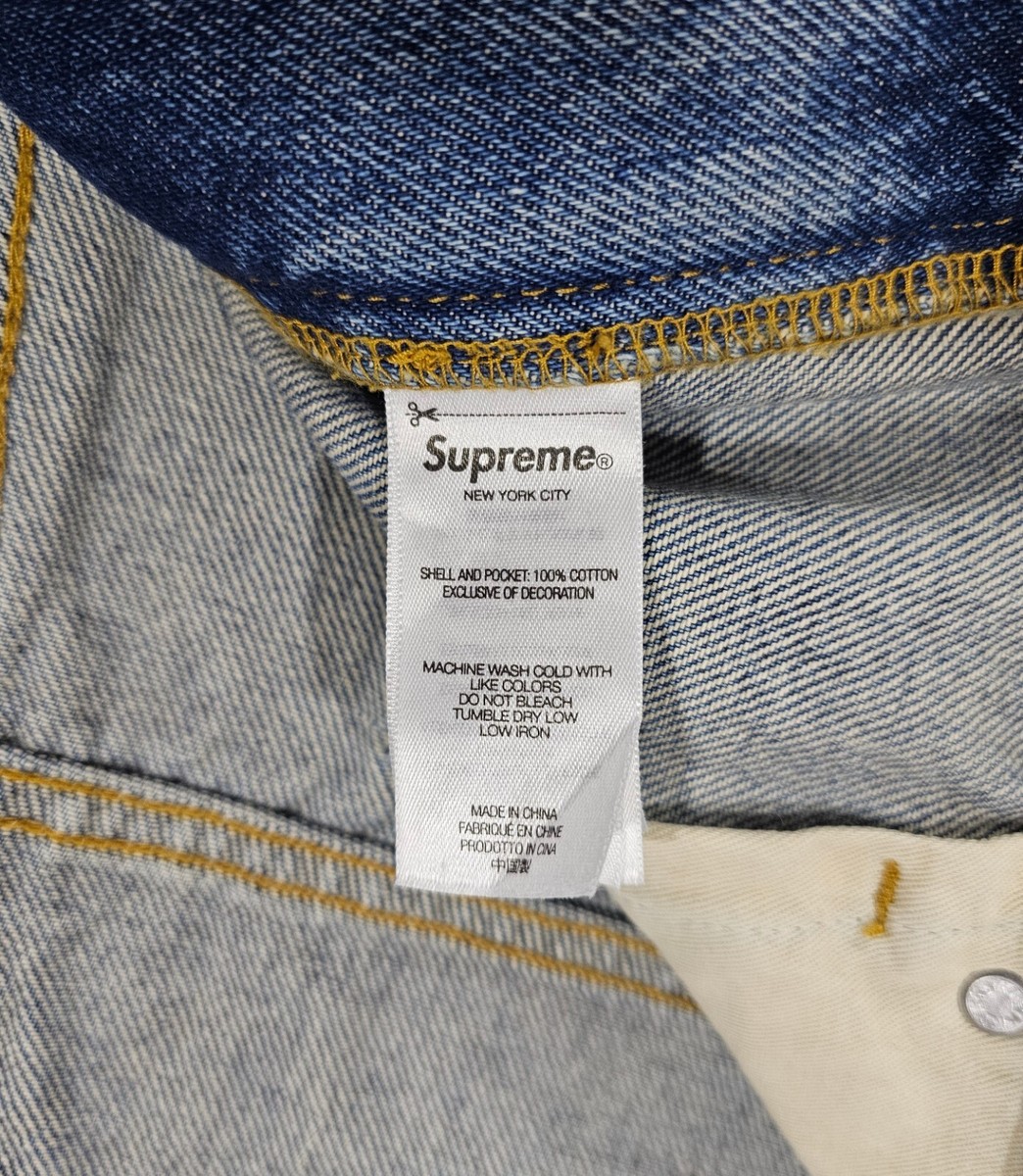Supreme Baggy Jean Washed Indigo Blue Men's Size 34 FW24 Supreme Baggy Jean Washed Indigo Blue Men's Size 34 FW24