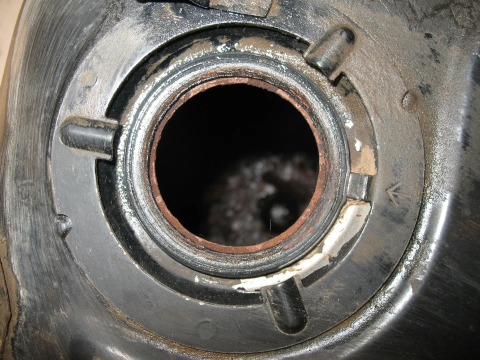 Honda Goldwing GL1000 1975 tanque de gasolina Foto 3 de 4