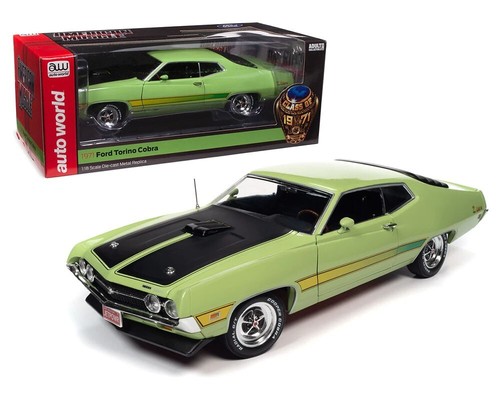 1971 FORD TORINO COBRA VERDE LIME ""CLASSE '71"" 1/18 PRESSOFUSO AUTO MONDO AMM1278"