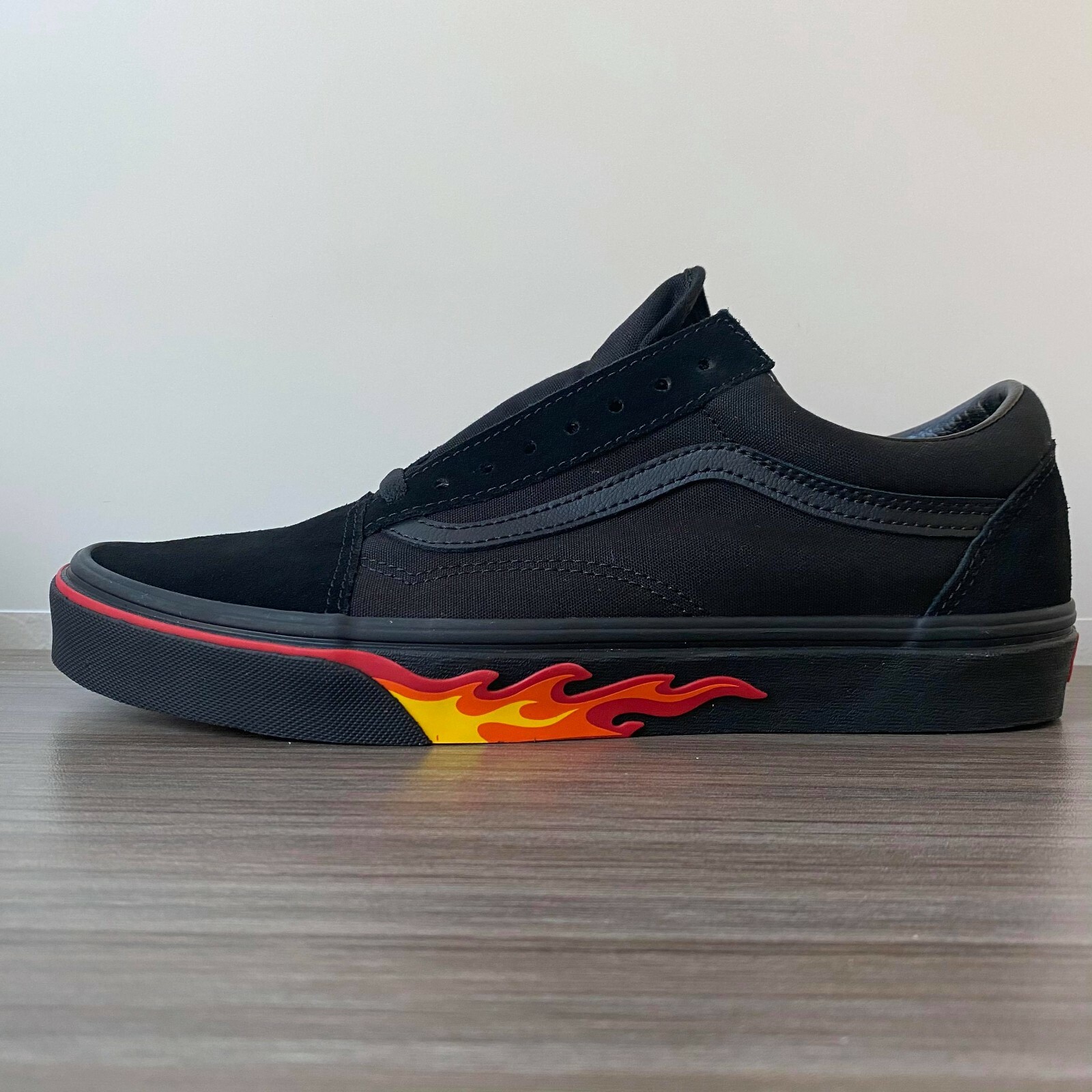 flame wall vans