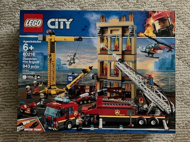 LEGO CITY: Downtown Fire Brigade (60216), Brand New
