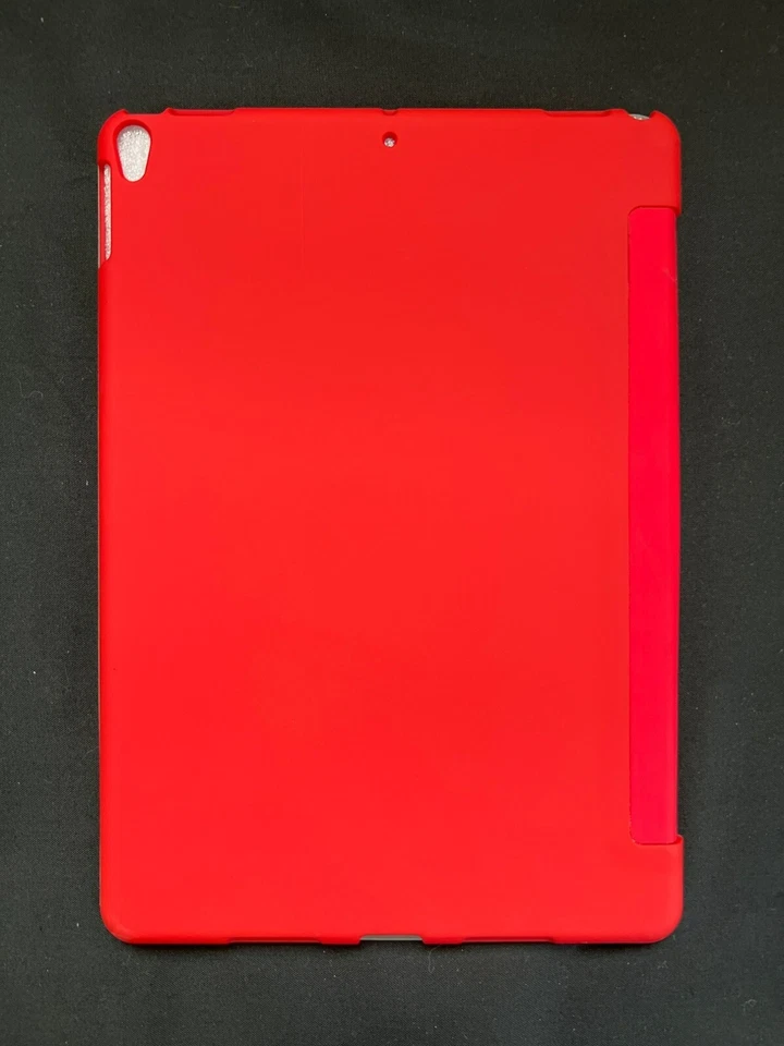 JETech Red Smart Case For iPad Air 3/Pro 10.5 Inch With Auto Wake/Sleep Function - Image 2 of 4