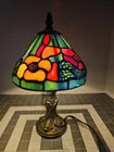 Small Tiffany Style Stained Table Lamp Desk Bedside Nightlight 8" W x 12" H