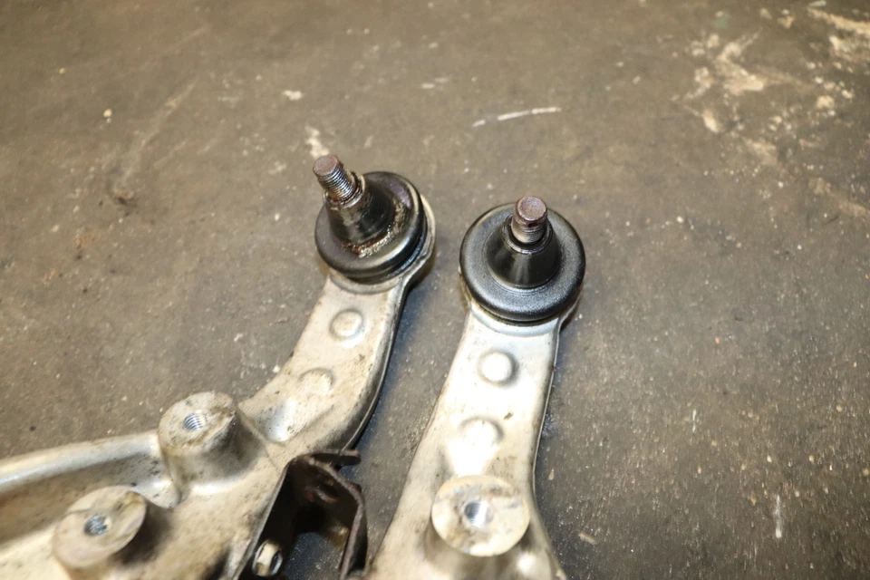 Brazo de control trasero superior izquierdo derecho Nissan Máxima S 2009-2014 OEM Foto 3 de 4