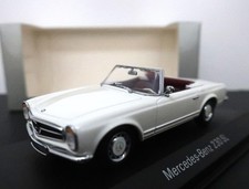 Minichamps Mercedes Benz 230SL W113 Pagoda Roof 1/43 Scale Diecast Model