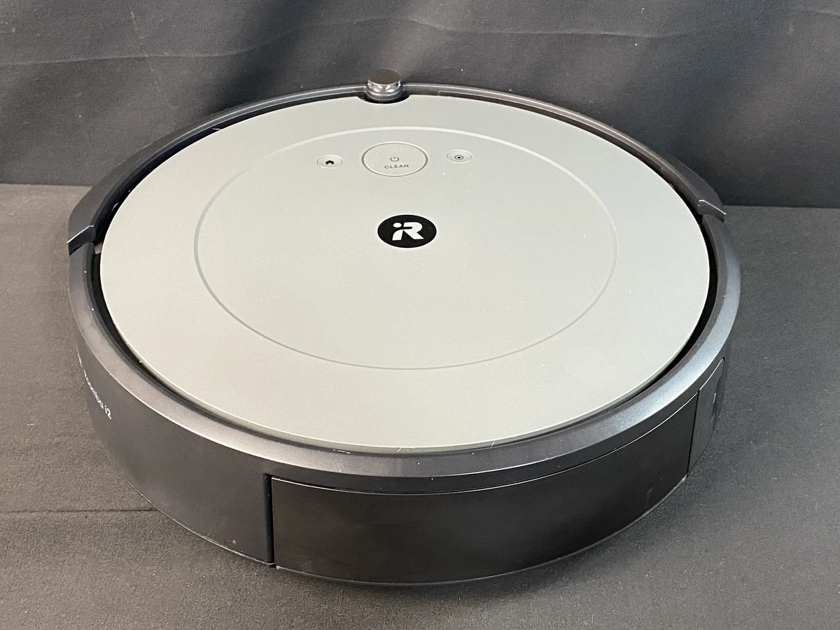 iRobot Roomba i2 Wifi Connected Robot Vacuum Carpet Hardwood Pet