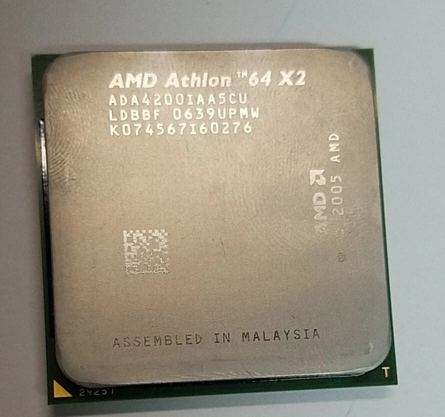 AMD Athlon 64 X2 4200 2.2 GHz Dual Core ADA4200IAA5CU Processor