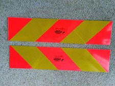 PAIR Albert Jagger, 565mm HGV aluminium reflective rear chevron marker boards