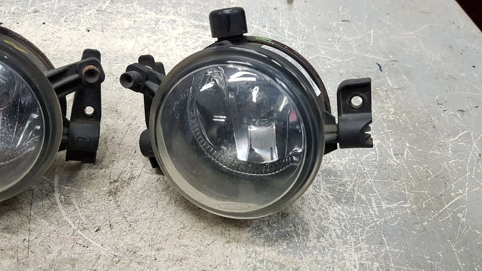 2x Nebelscheinwerfer Halogen Vorne Links + Rechts 04-07 Ford DA3/DB3 Focus 1.6 - Bild 2 von 4