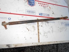 1980 Kawasaki 440 INVADER snowmobile: SHORT STEERING TIE ROD