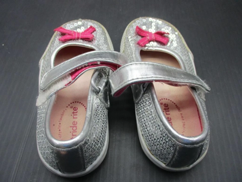 Stride Rite Size 5 Baby Girls Silver Sparkling Flat Mary Jane Shoes 2G - Image 4 of 4