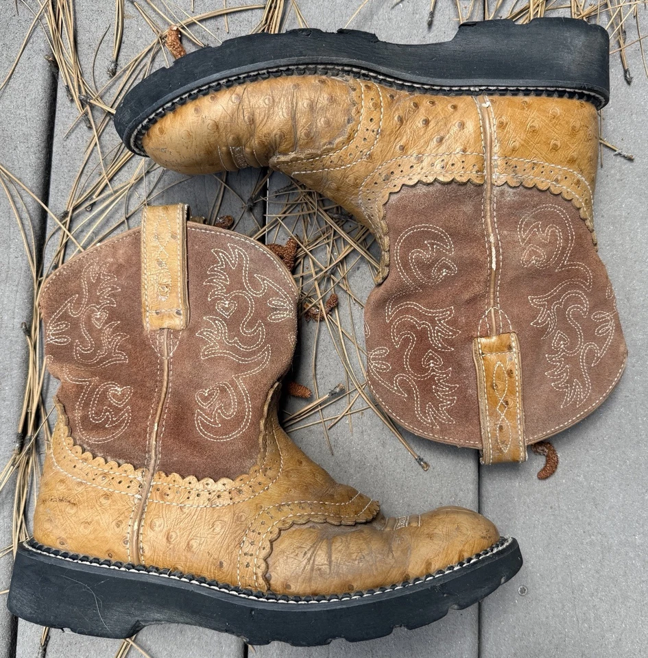 ARIAT FATBABY Ostrich & Suede Round Toe fit like 7.0-7.5 - Image 2 of 4