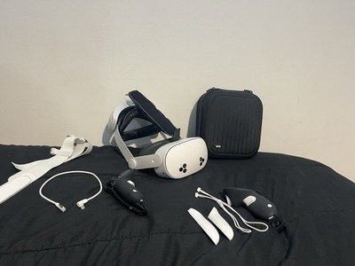 Meta Quest 3s 128GB & FREE Battery Headstrap