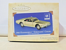 2004 Hallmark Keepsake Ornament  1966 Oldsmobile Toronado Coupe Series 14 B30
