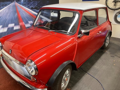 Classic 1967 850 mini, may px - Picture 3 of 23