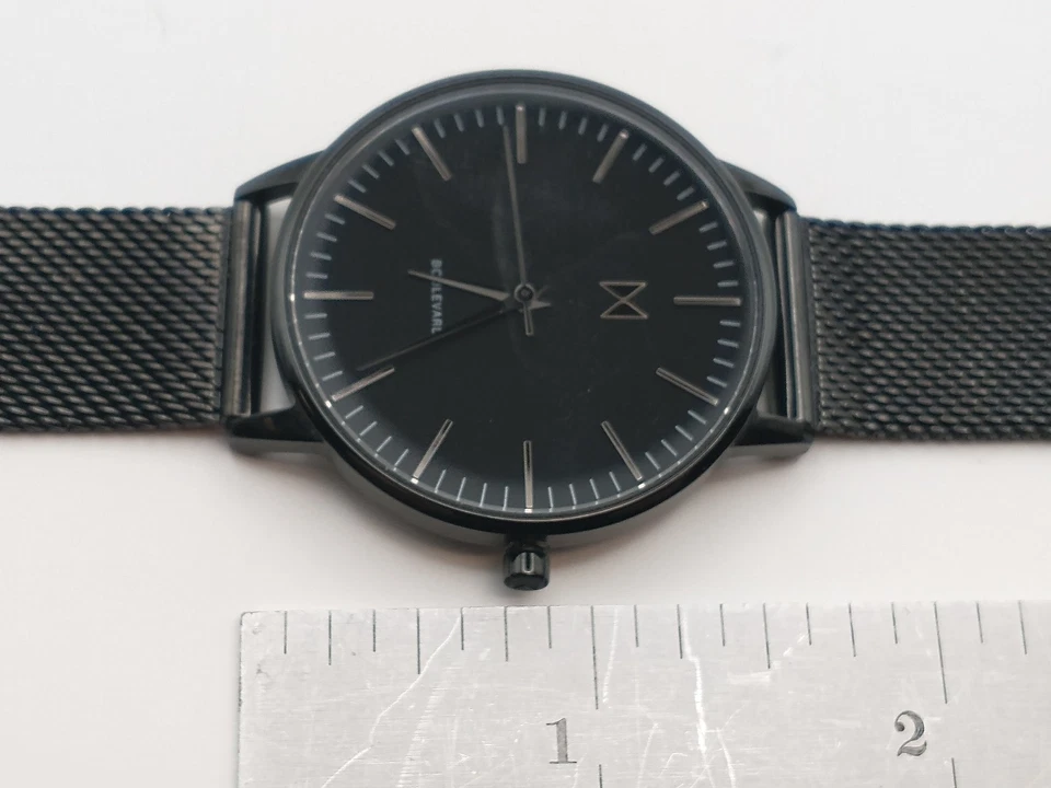 Reloj Hombre MVMT "Boulevard", Blackout, 38 mm, Super Delgado, Nuevo Sin Etiquetas, Batería Nueva Foto 4 de 4