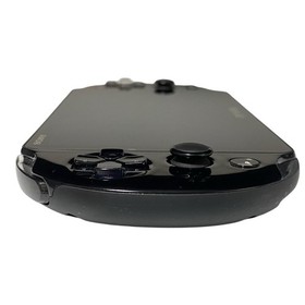 PS Vita PCH-2000 black Includes battery charger and 8GB Memory Card With Box