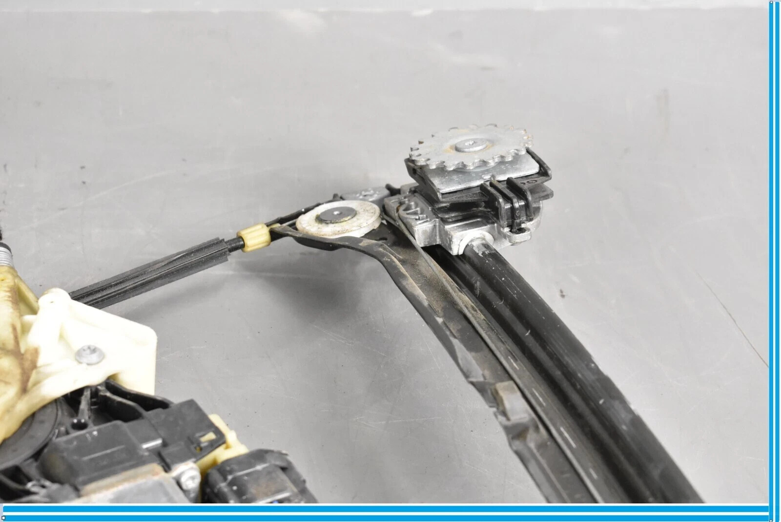 14-22 Maserati Quattroporte M156 Front Right Side Window Regulator Motor OEM