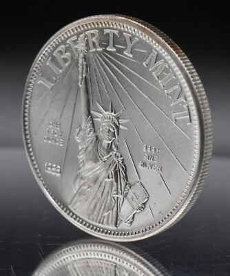 1986 Liberty Mint USA Statue Constitution 1oz 999 FINE Silver