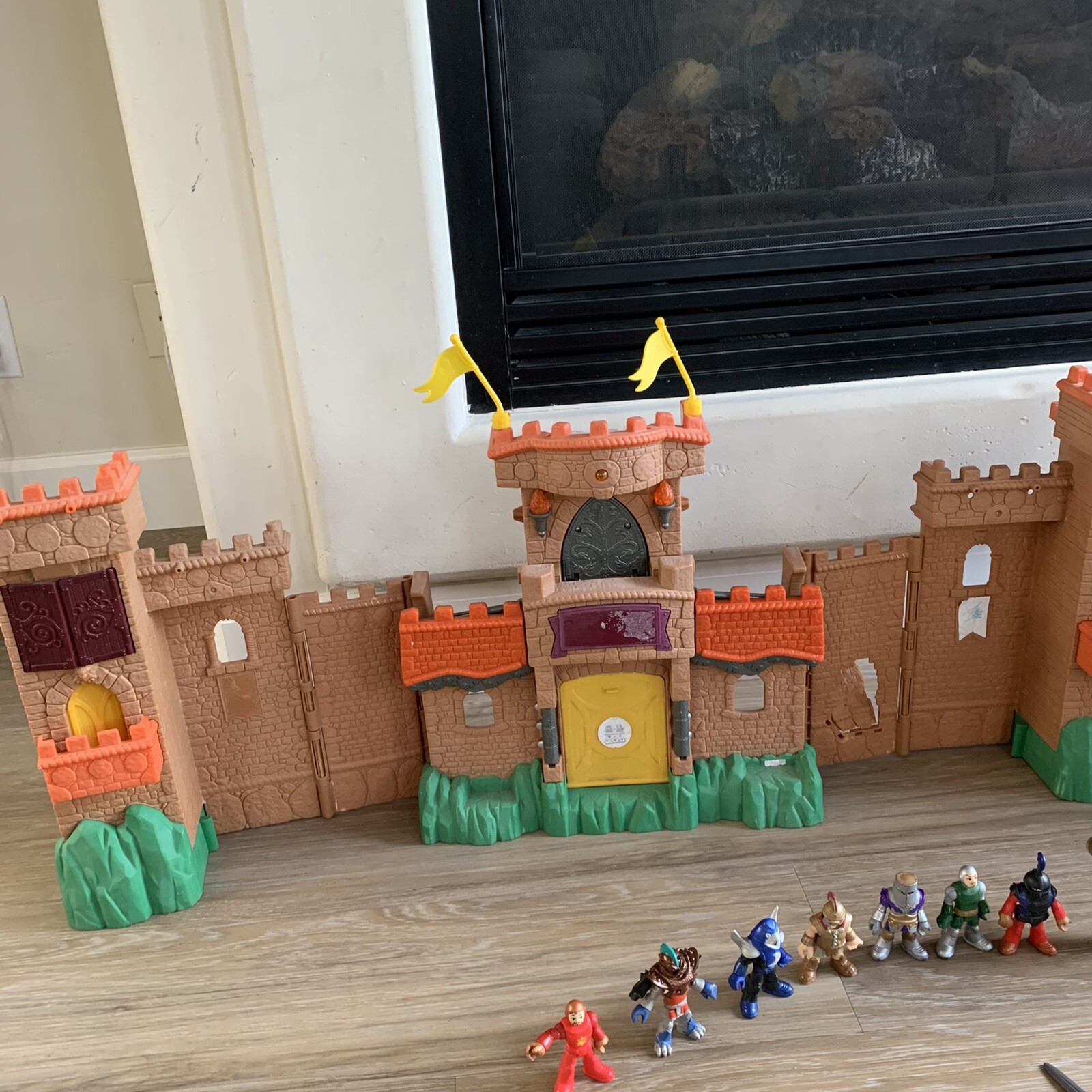 FisherPrice Imaginext EAGLE TALON CASTLE & GREAT ADVENTURE Castle Lot