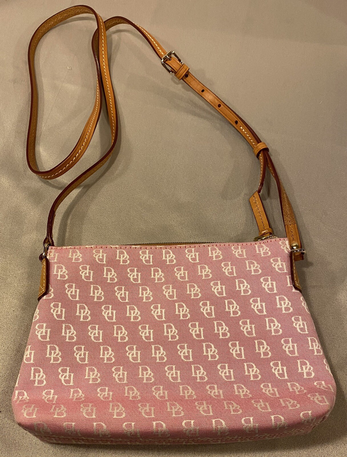 Dooney & Bourke Signature Logo Pink Crossbody Bag Pur… Gem